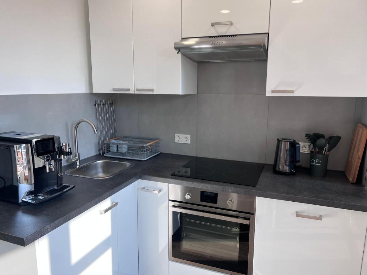 Zentrale Ferienwohnung Айзенах Екстериор снимка